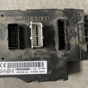 renault-trafic-ii-uch-bsi-modul-8200409680-opel-vivaro-nissan-primastar-original