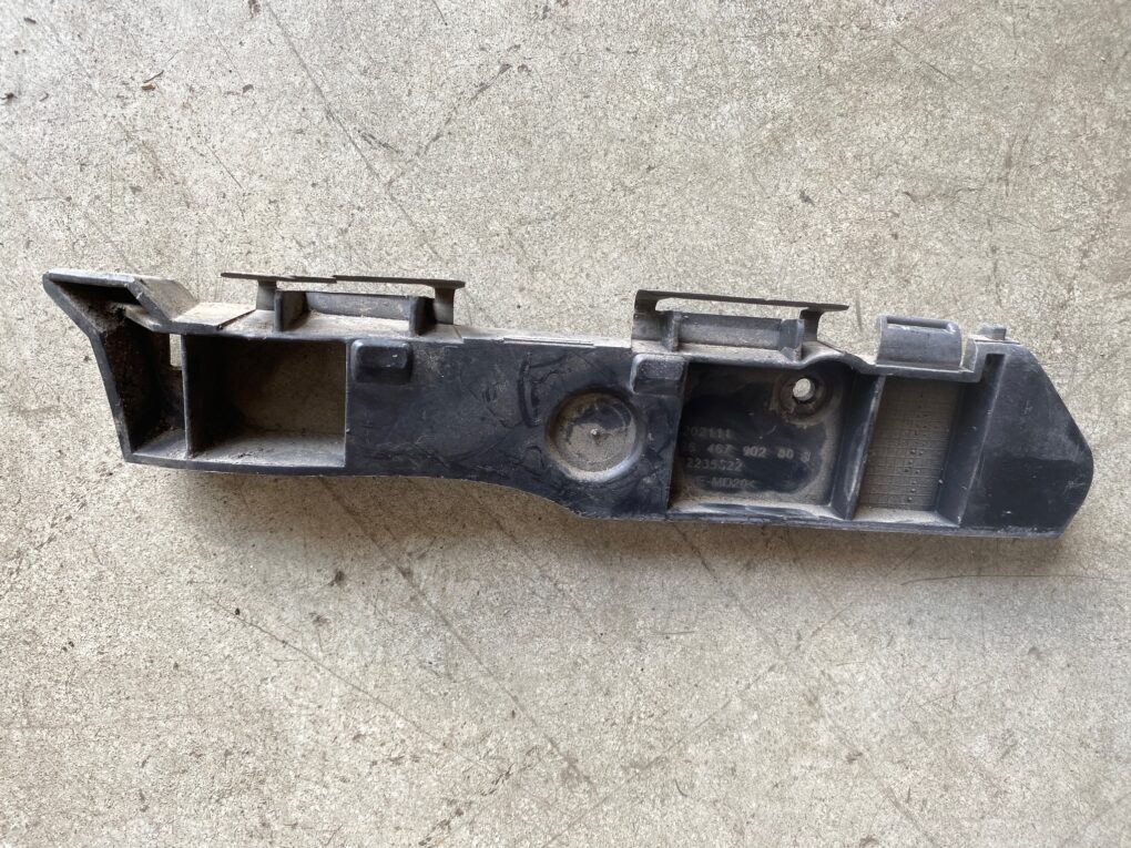 Držiak nárazníka ľavý Citroën 9646790280 02235S22