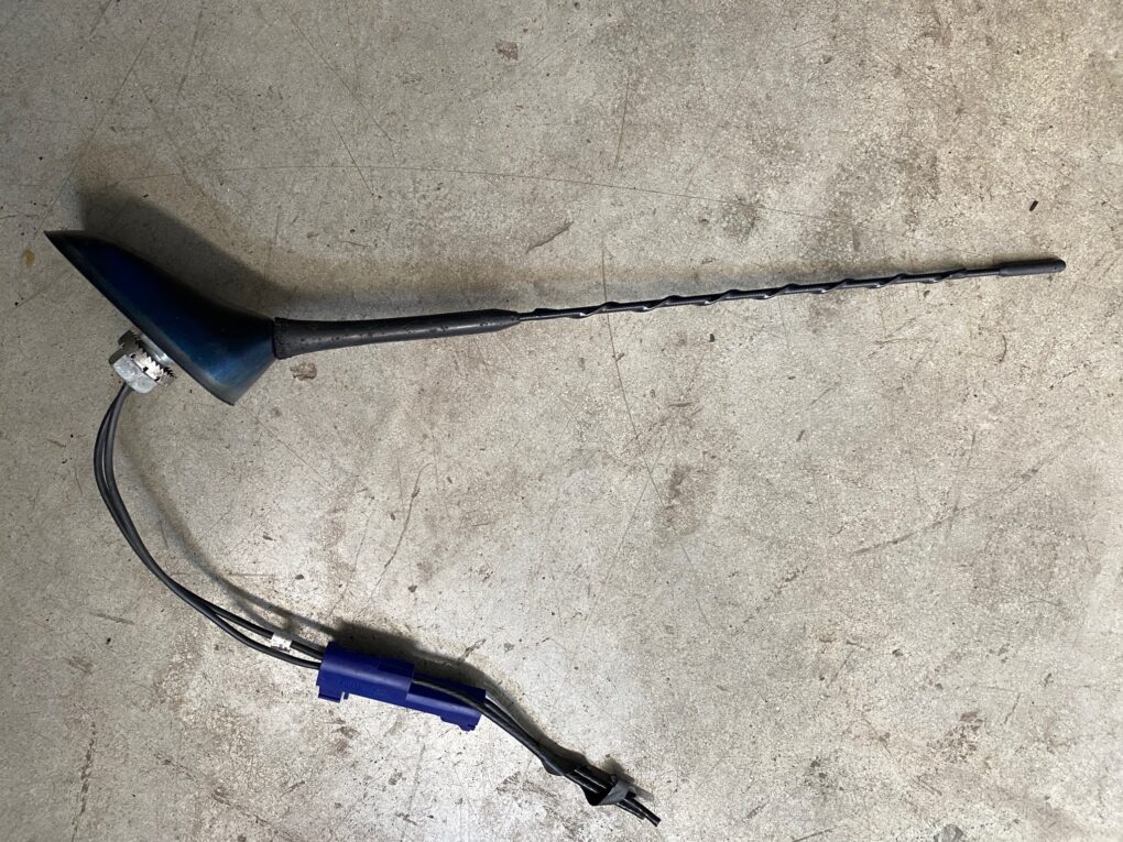 Strešná anténa komplet Opel Zafira Astra GPS GSM 13278256