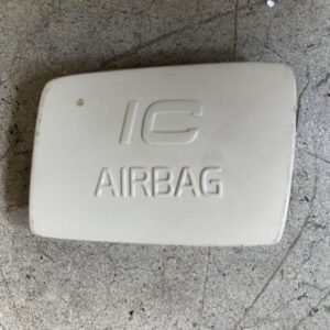 Záslepka airbagu ľavá VOLVO XC60 30721141